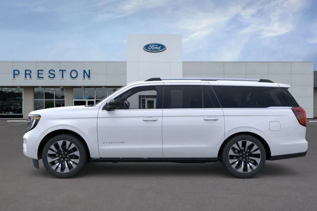 2025 Ford Expedition MAX Platinum photo 1