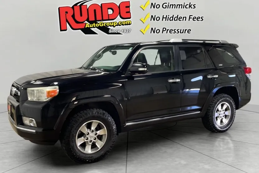 2012 Toyota 4Runner SR5 photo 1