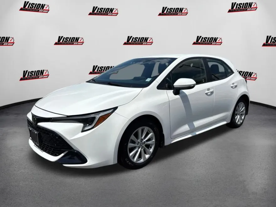 2023 Toyota Corolla SE photo 1