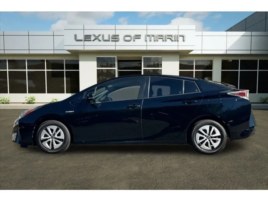 2018 Toyota Prius Two Eco photo 1
