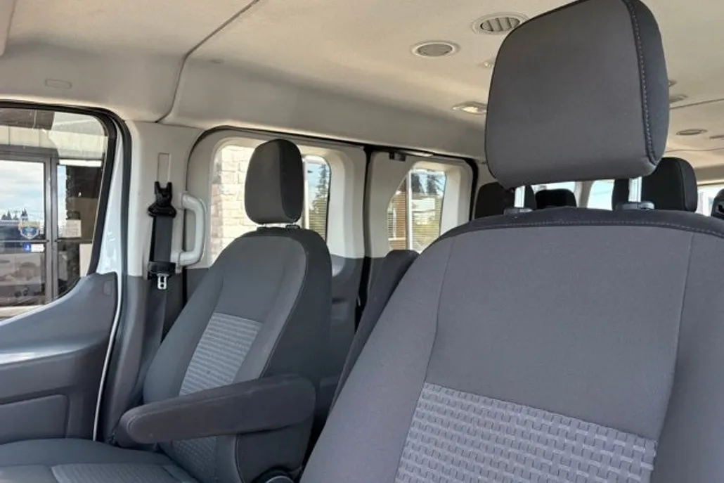 2021 Ford Transit photo 1