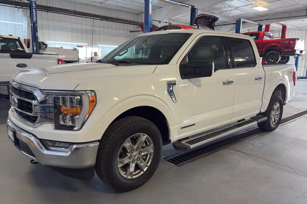 2022 Ford F-150 XLT photo 1