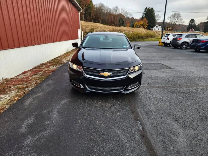 2016 Chevrolet Impala LS photo 1