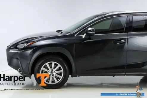2021 Lexus NX 300 photo 3