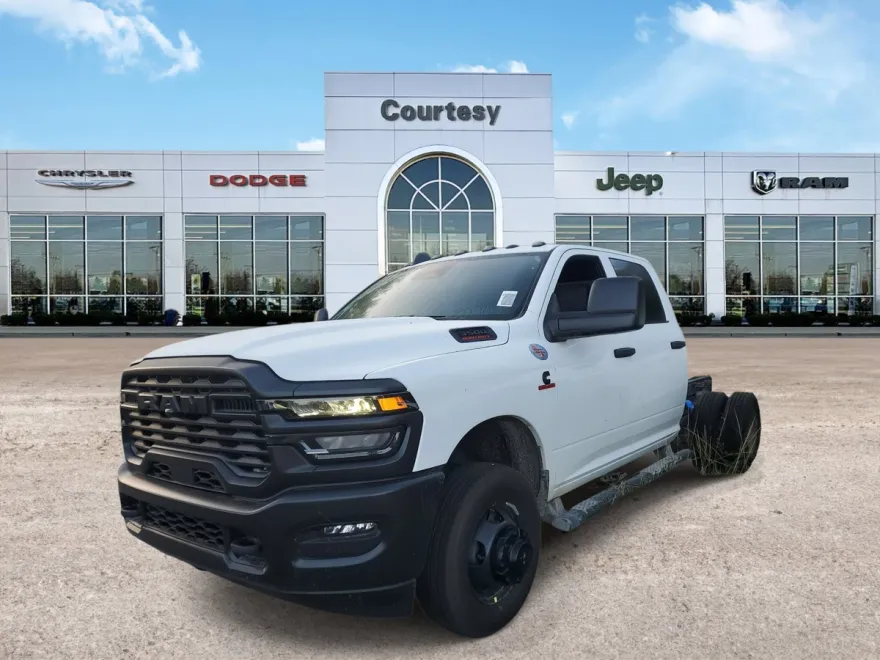 2026 Ram 3500 Tradesman photo 1