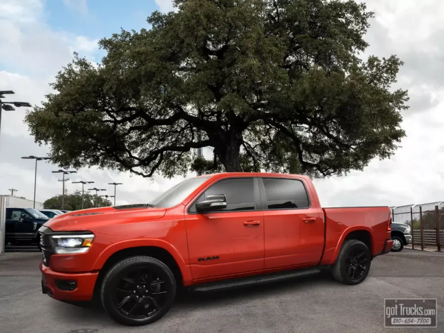 2022 Ram 1500 Laramie photo 1