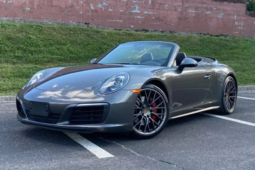 2017 Porsche 911 S photo 1