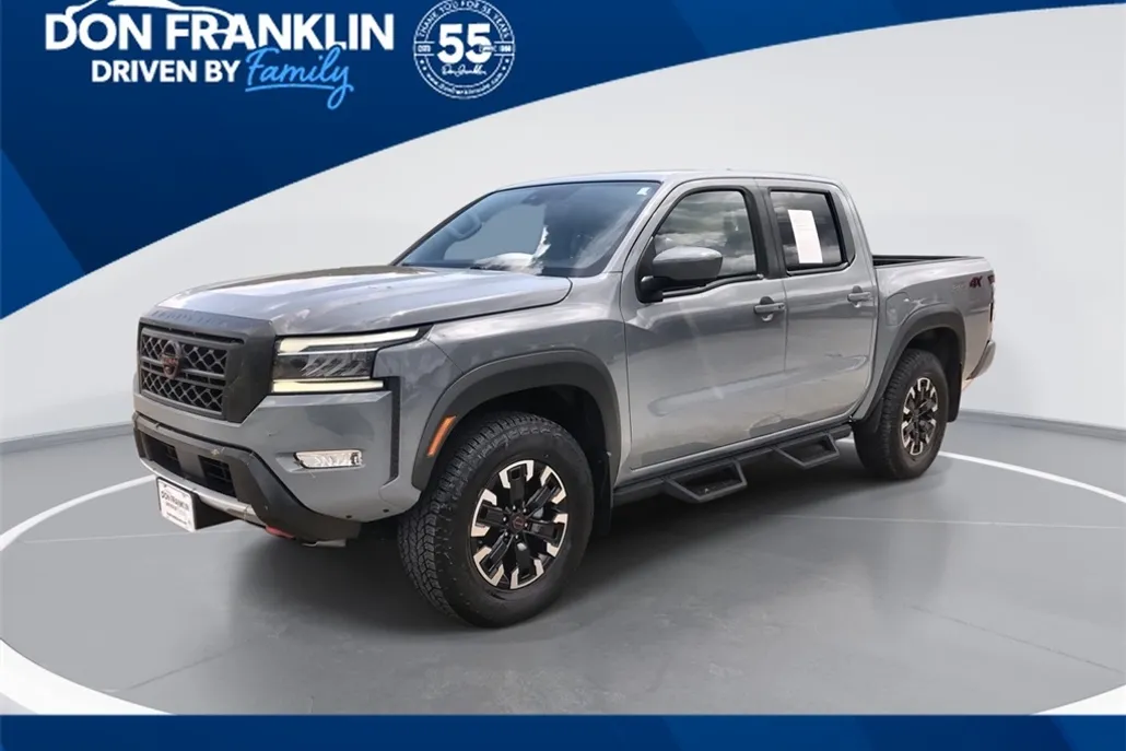 2023 Nissan Frontier PRO-4X photo 1