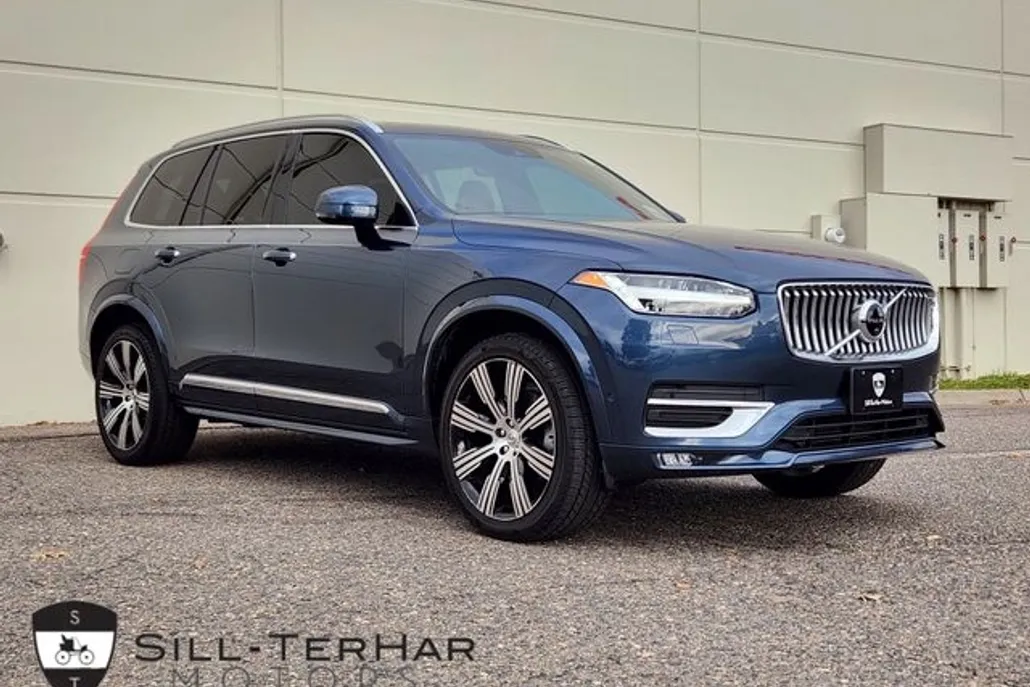 2021 Volvo XC90 T6 Inscription photo 1
