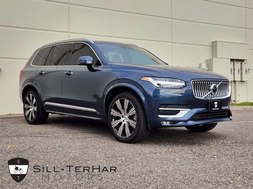 2021 Volvo XC90 T6 Inscription photo 1