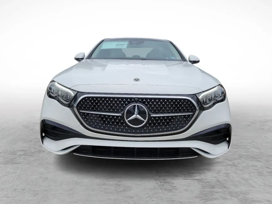 2025 Mercedes Benz E 350 4MATIC photo 1