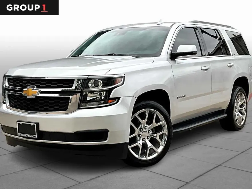 2018 Chevrolet Tahoe LT photo 1
