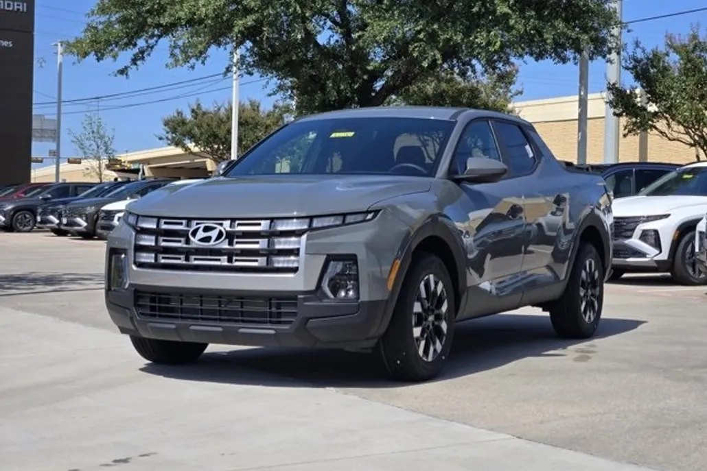 2026 Hyundai Santa Cruz SE photo 1