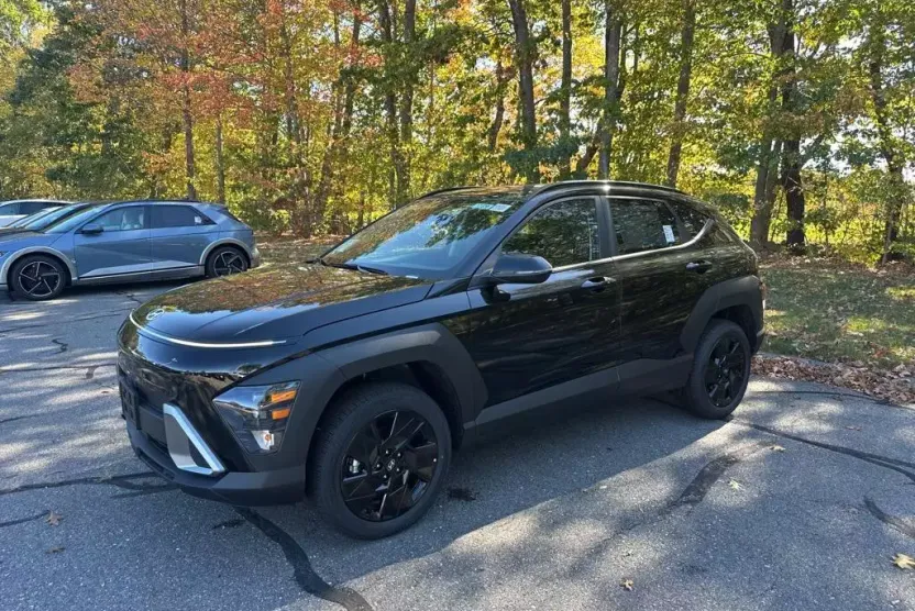 2026 Hyundai Kona SEL photo 1