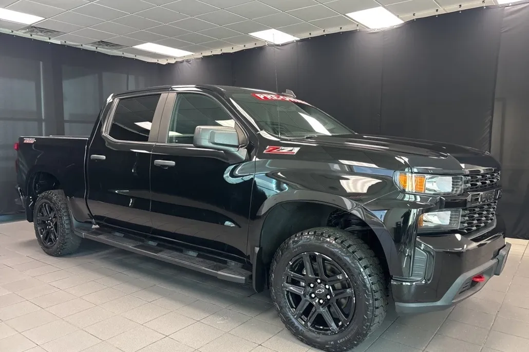 2021 Chevrolet Silverado 1500 Custom Trail Boss photo 1