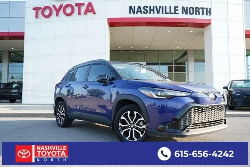 2024 Toyota Corolla Cross Hybrid SE photo 1