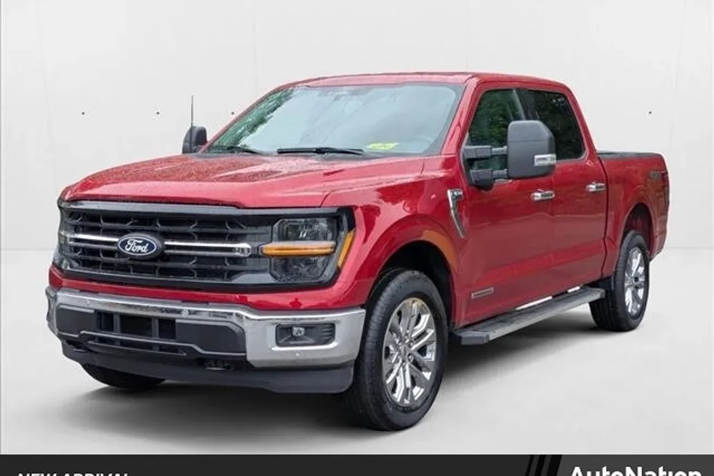 2025 Ford F-150 XLT photo 1