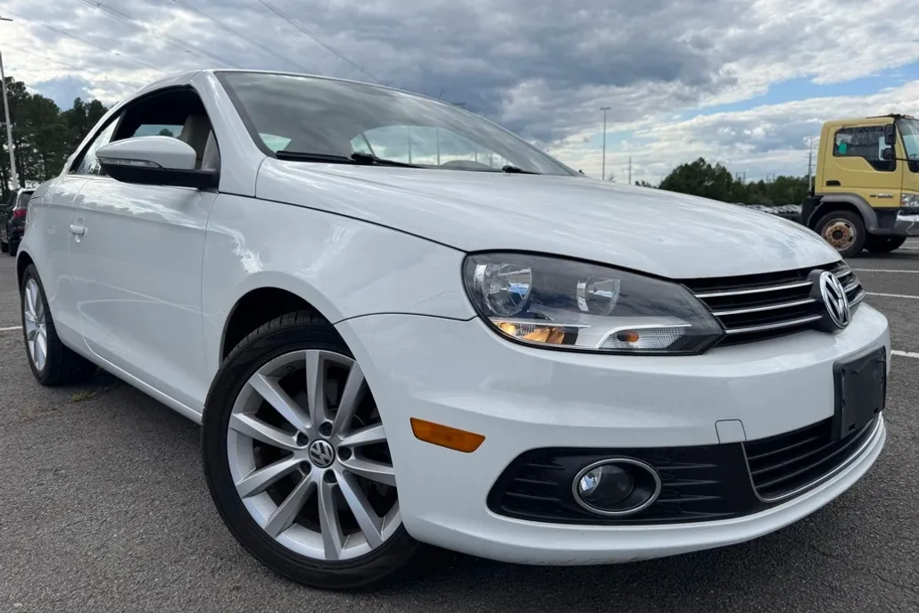2016 Volkswagen Eos Komfort photo 1