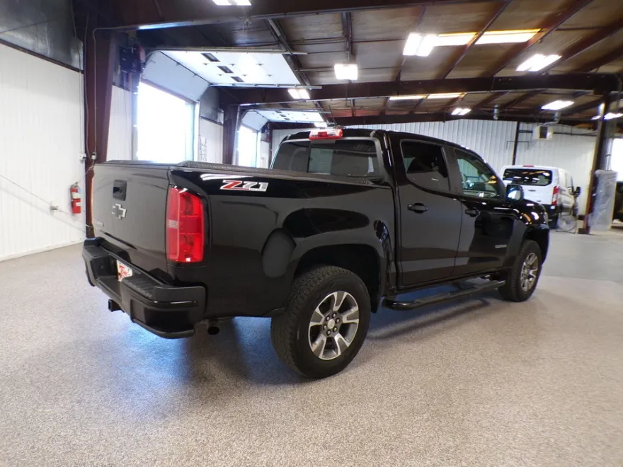 2016 Chevrolet Colorado Z71 photo 1