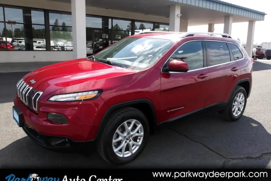 2015 Jeep Cherokee Latitude photo 1
