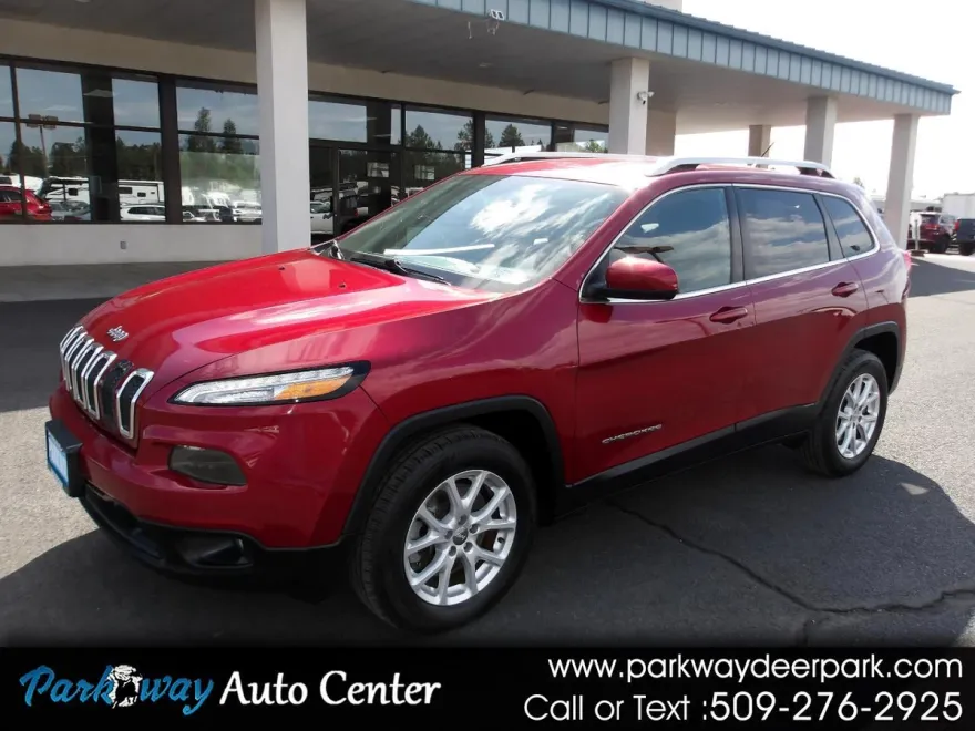 2015 Jeep Cherokee Latitude photo 1