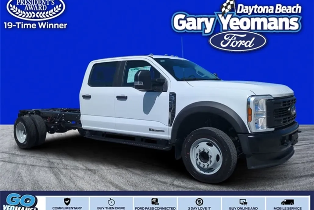2025 Ford F-450 XL photo 1