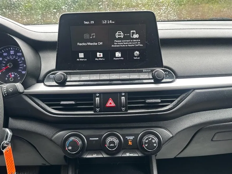 2021 Kia Forte FE photo 24