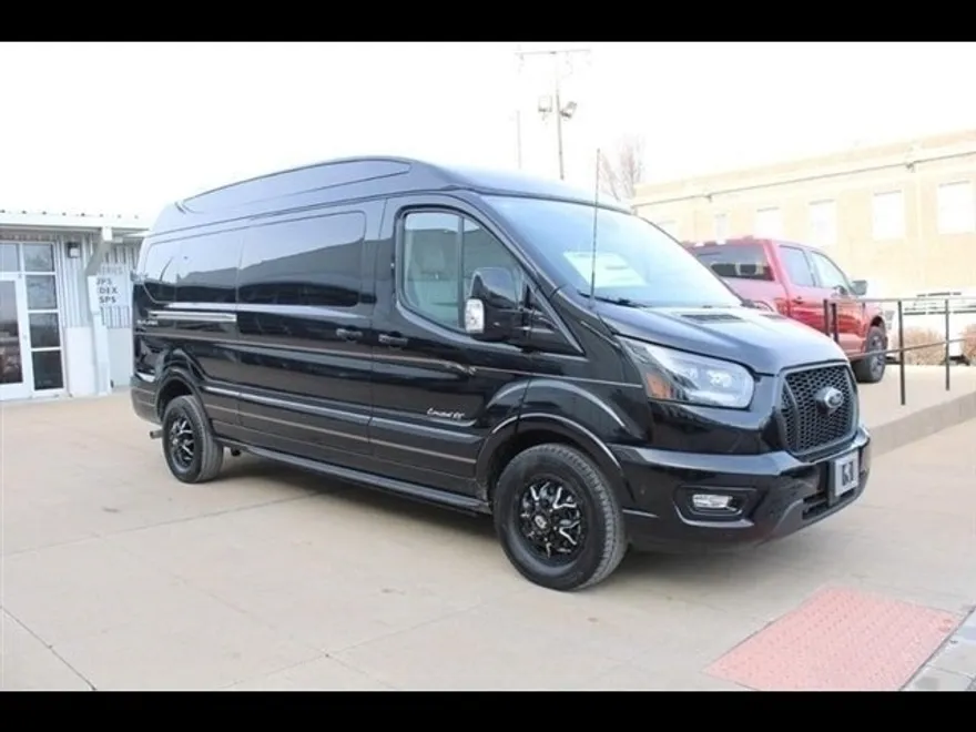 2023 Ford Transit Passenger photo 1