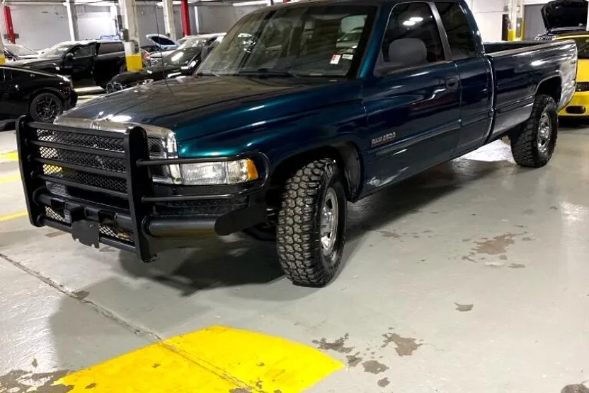 1998 Dodge Ram photo 1