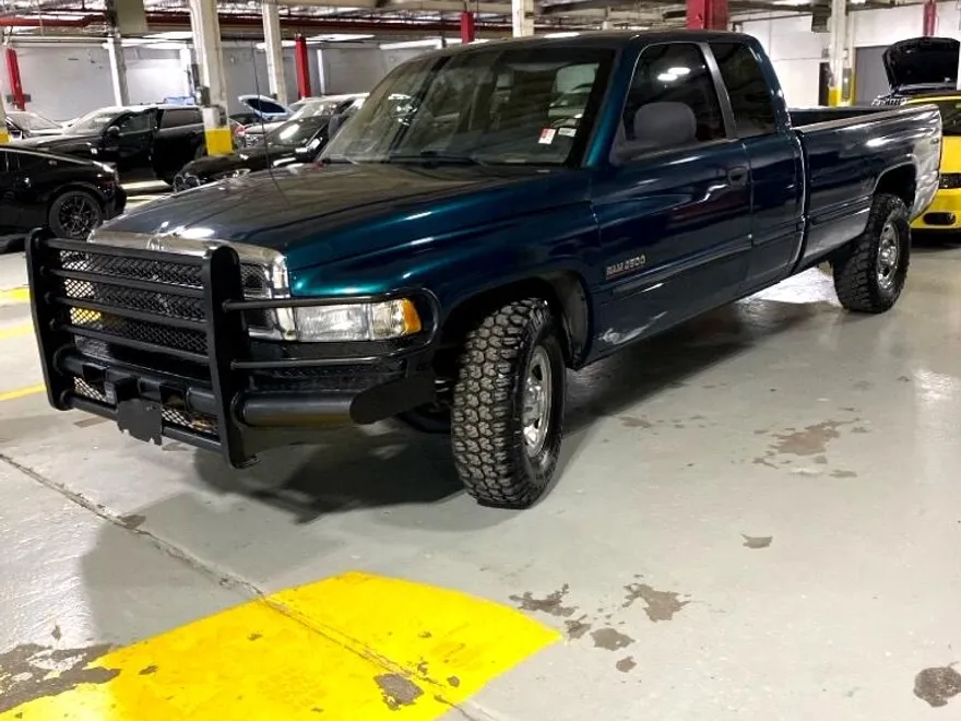 1998 Dodge Ram photo 1
