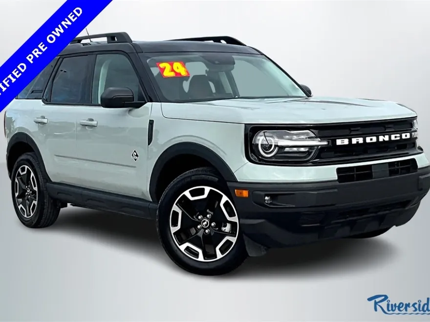 2024 Ford Bronco Sport Outer Banks photo 1