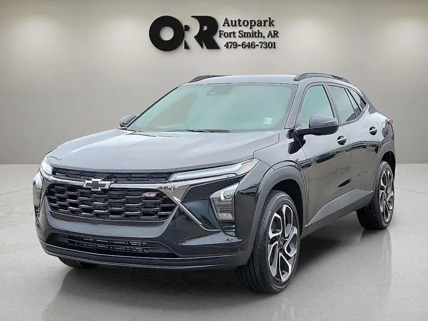 2025 Chevrolet Trax photo 1