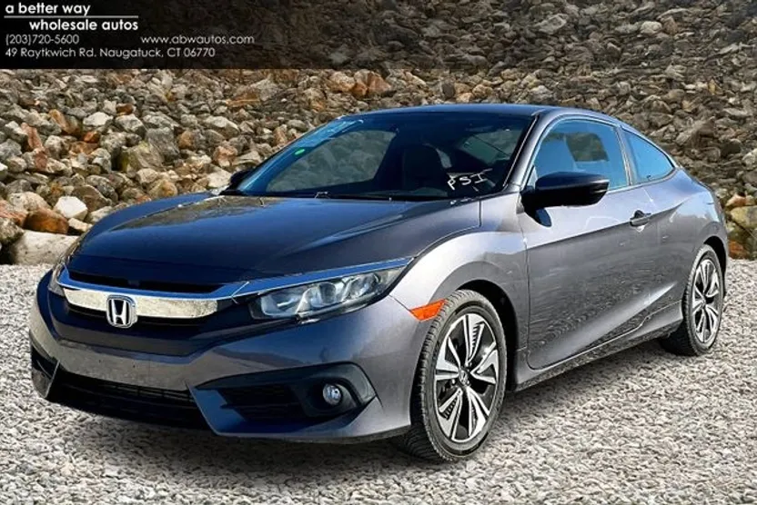 2017 Honda Civic EX-T photo 1