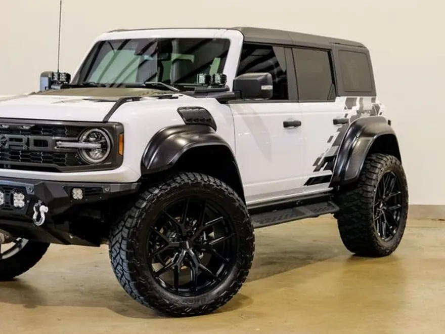 2023 Ford Bronco Raptor photo 20