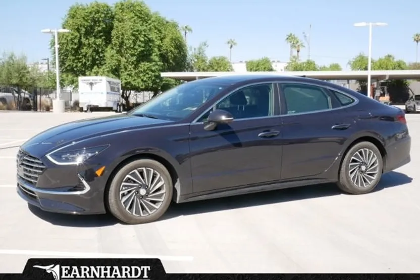 2023 Hyundai Sonata Hybrid Limited photo 1