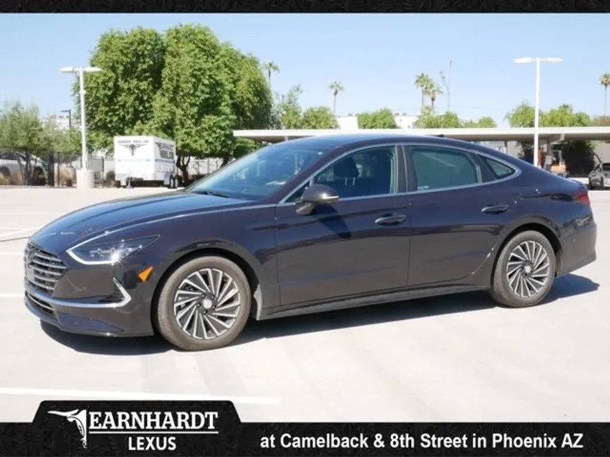2023 Hyundai Sonata Hybrid Limited photo 1