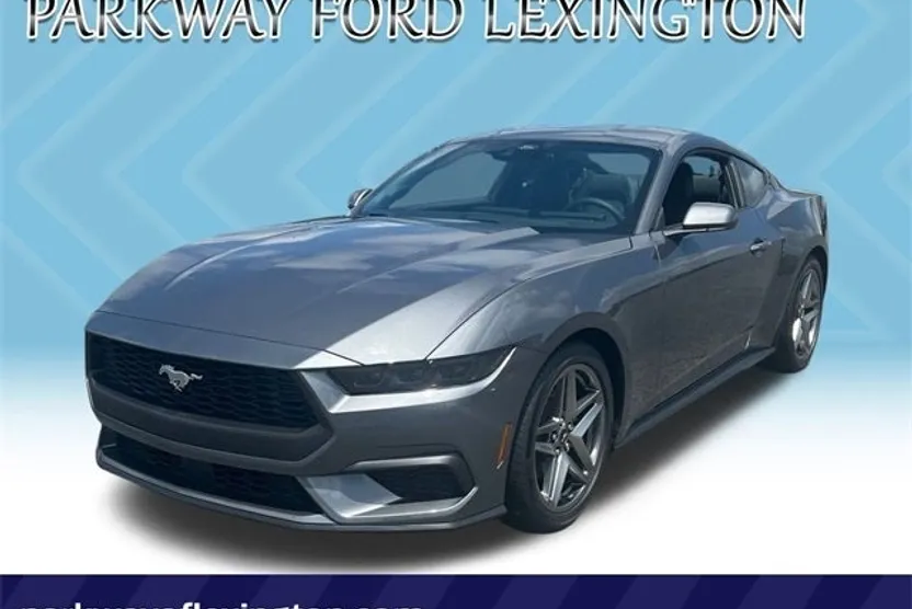 2025 Ford Mustang EcoBoost photo 1