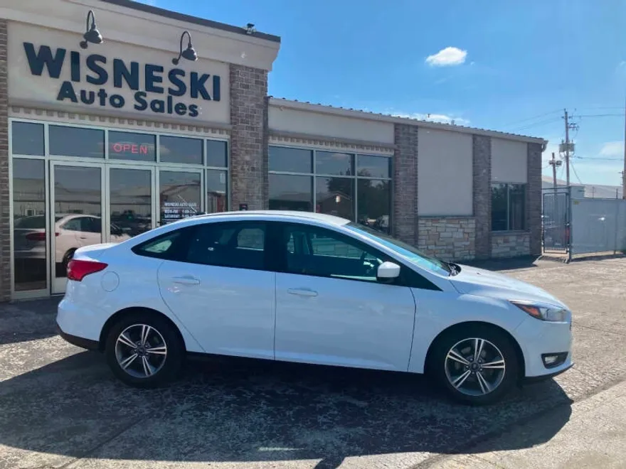 2018 Ford Focus SE photo 1
