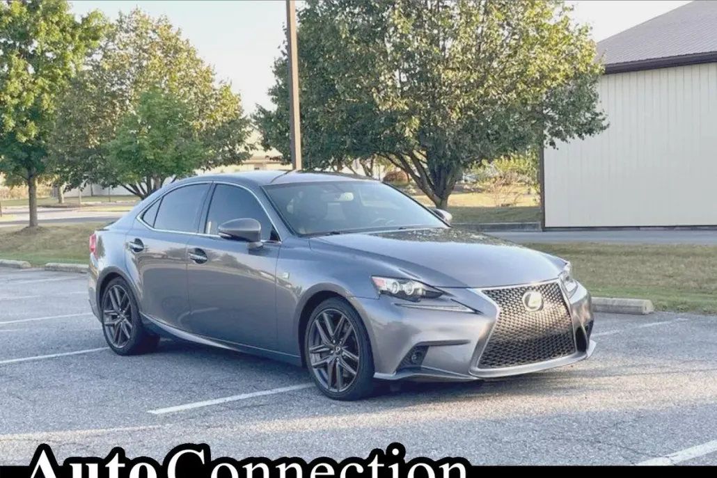 2015 Lexus IS 350 F SPORT photo 1