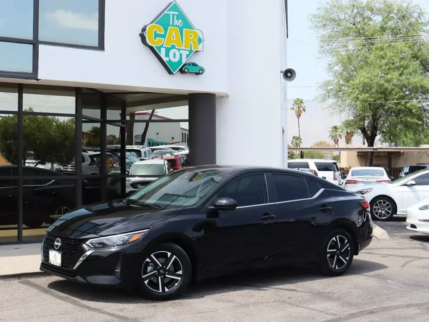 2025 Nissan Sentra SV photo 1