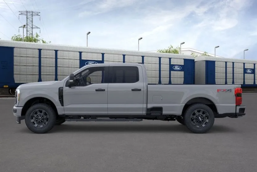 2026 Ford F-350 XL photo 1