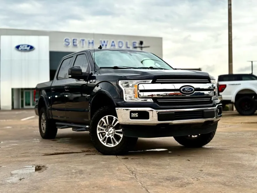 2020 Ford F-150 Lariat FX4 photo 1