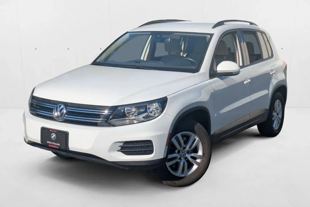 2016 Volkswagen Tiguan S photo 1