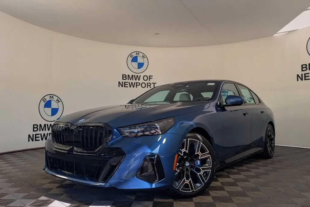 2026 Bmw 540i xDrive Sedan photo 1