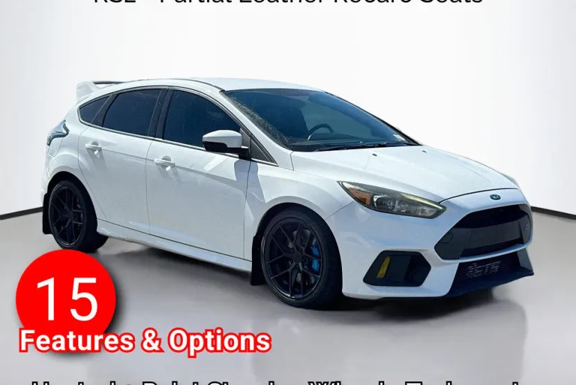 2017 Ford Focus RS photo 1