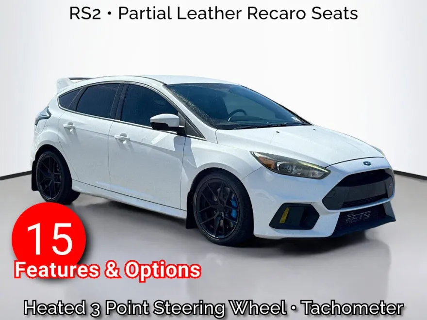 2017 Ford Focus RS photo 1