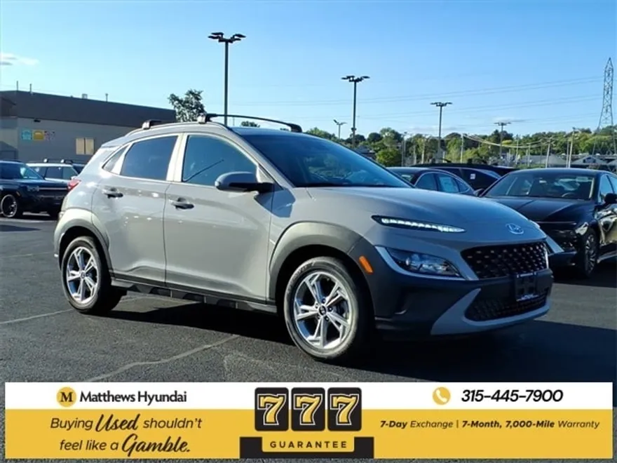 2023 Hyundai Kona SEL photo 1