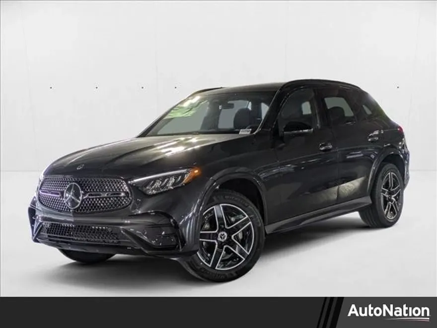 2025 Mercedes Benz GLC 300 AMG photo 1