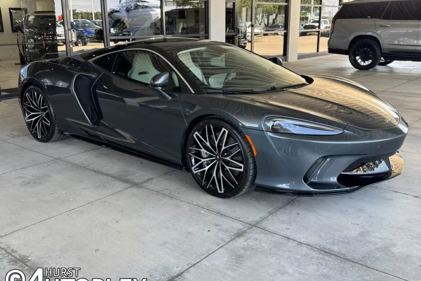 2021 Mclaren GT photo 1