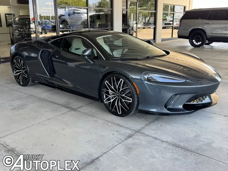 2021 Mclaren GT photo 1